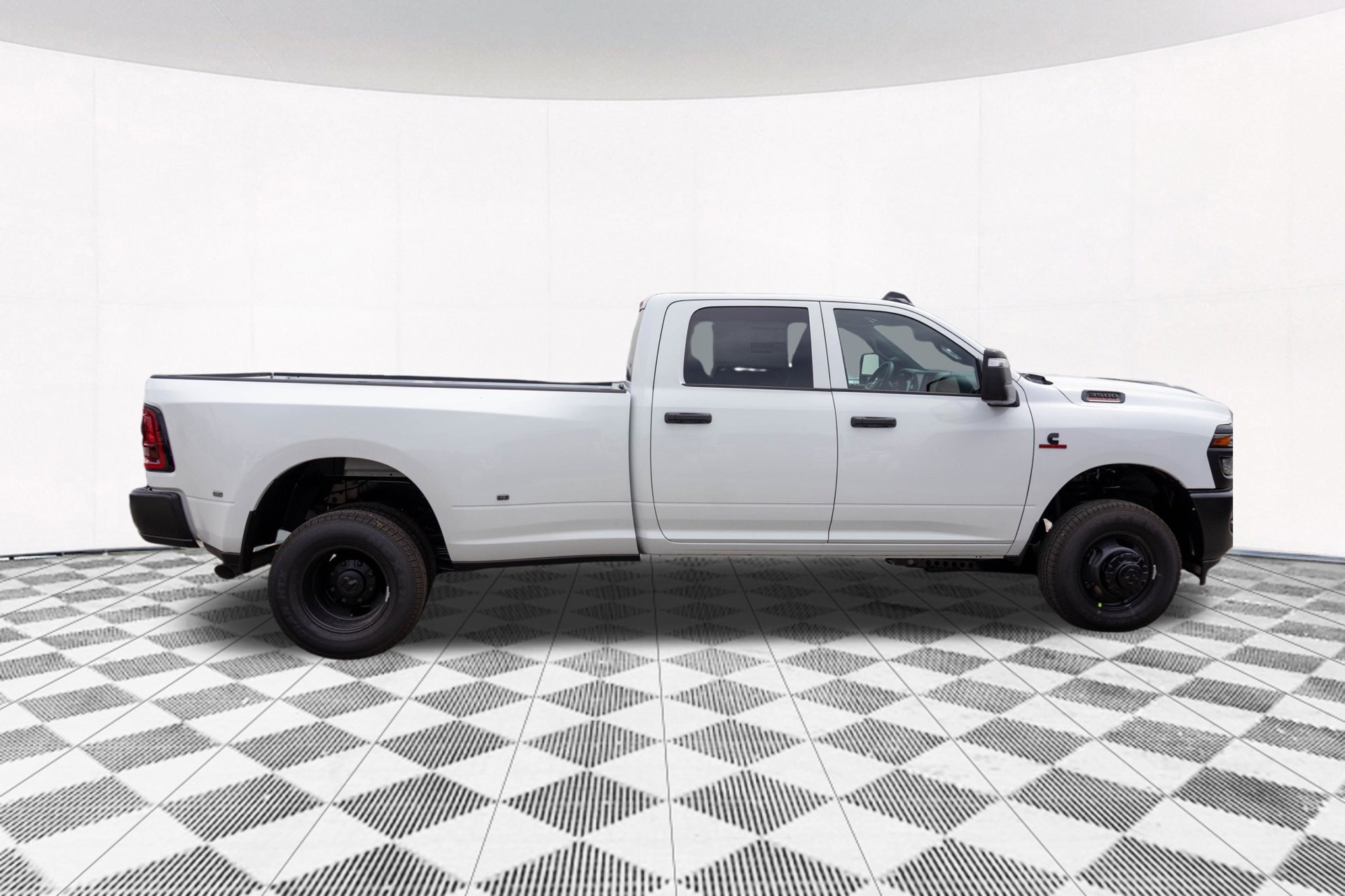 New 2027 RAM 3500 Tradesman AWD/4WD image 9