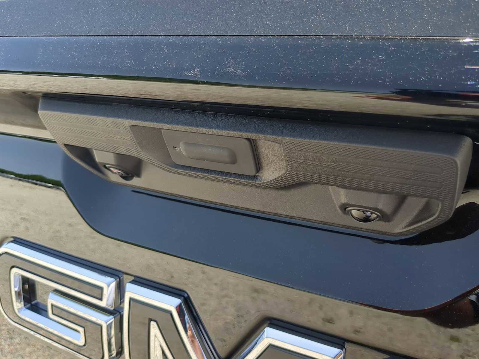 New 2025 GMC Sierra 1500 Elevation w/ LPO, Elevation Black Package image 26