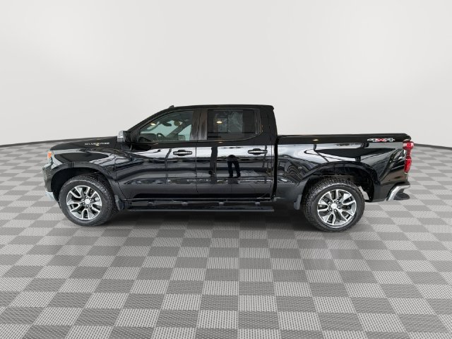 Certified 2024 Chevrolet Silverado 1500 LT AWD/4WD image 7