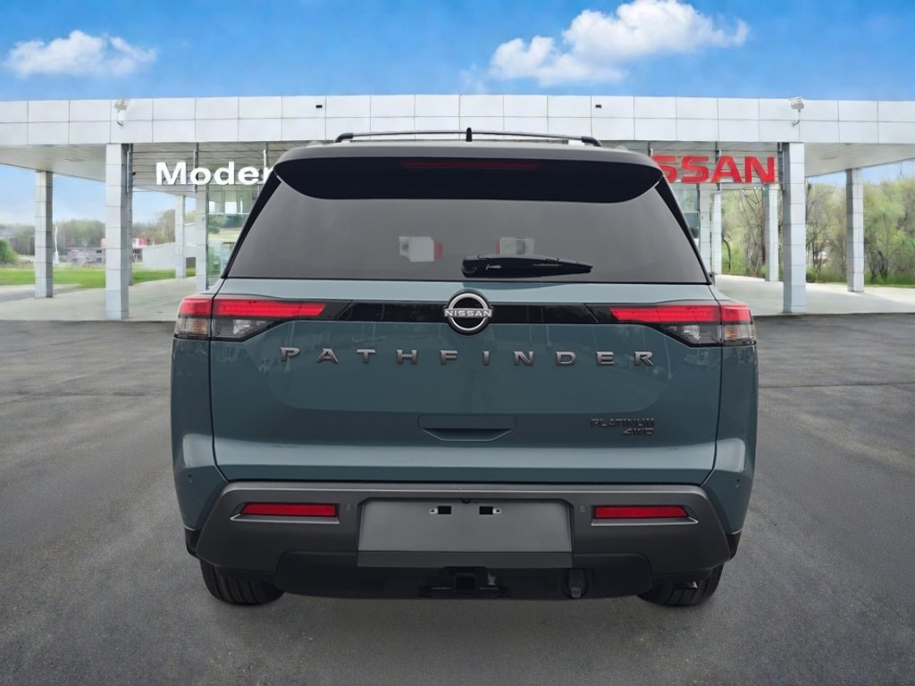 New 2026 Nissan Pathfinder Platinum AWD/4WD image 4