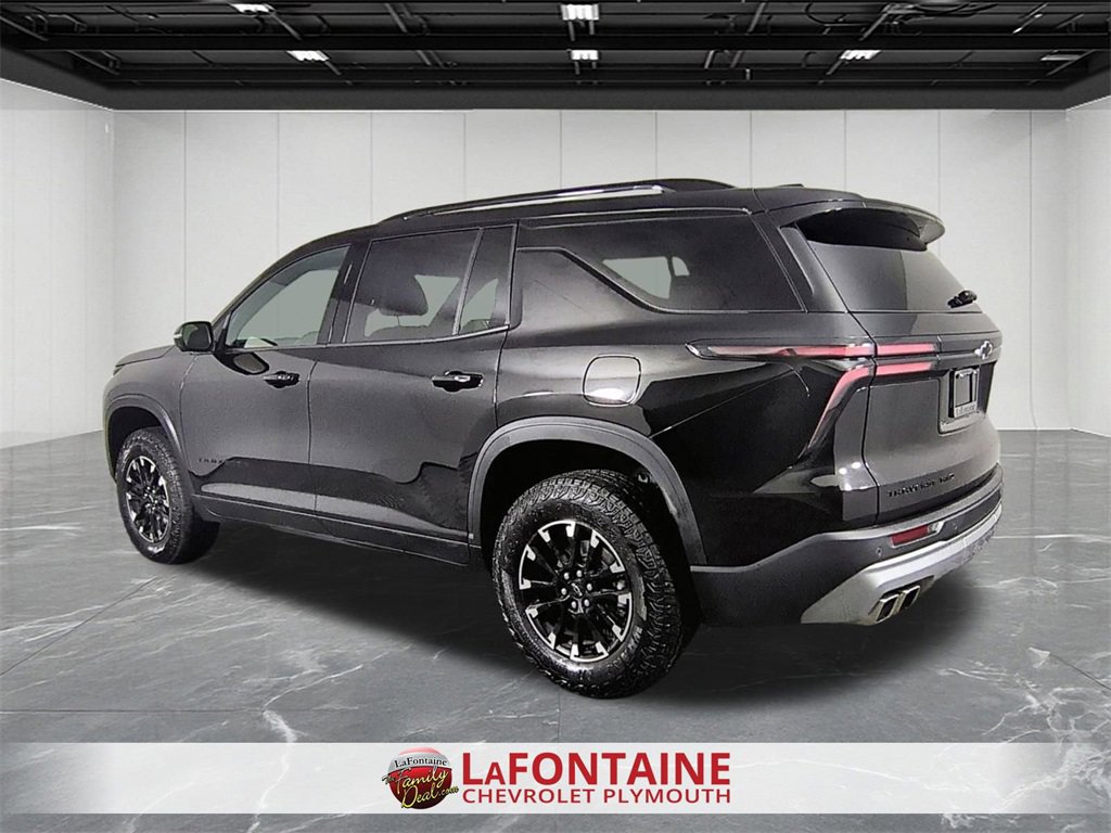 Used 2025 Chevrolet Traverse Z71 w/ Driver Confidence Package image 6