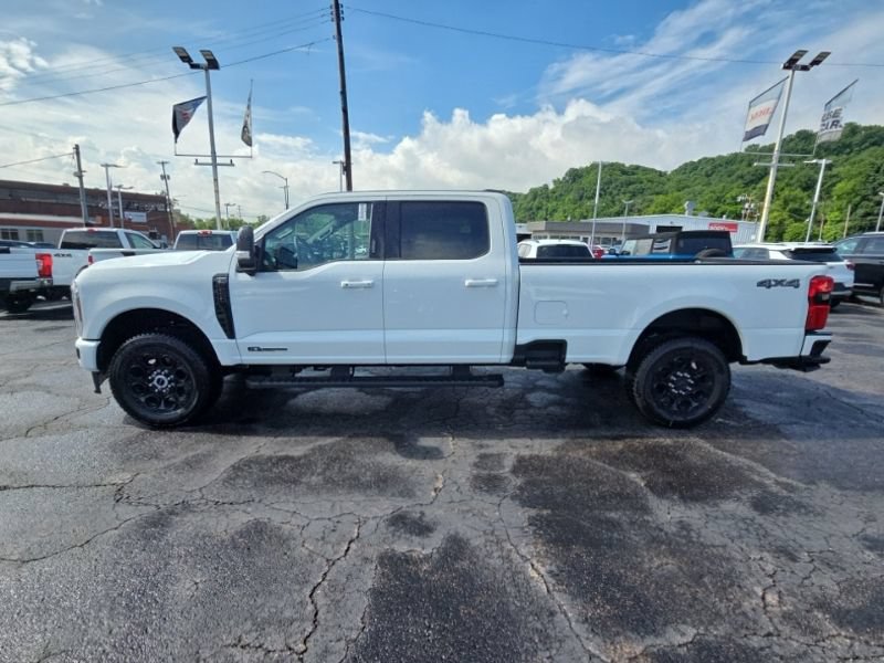 New 2026 Ford F250 Lariat w/ Black Appearance Package AWD/4WD image 4