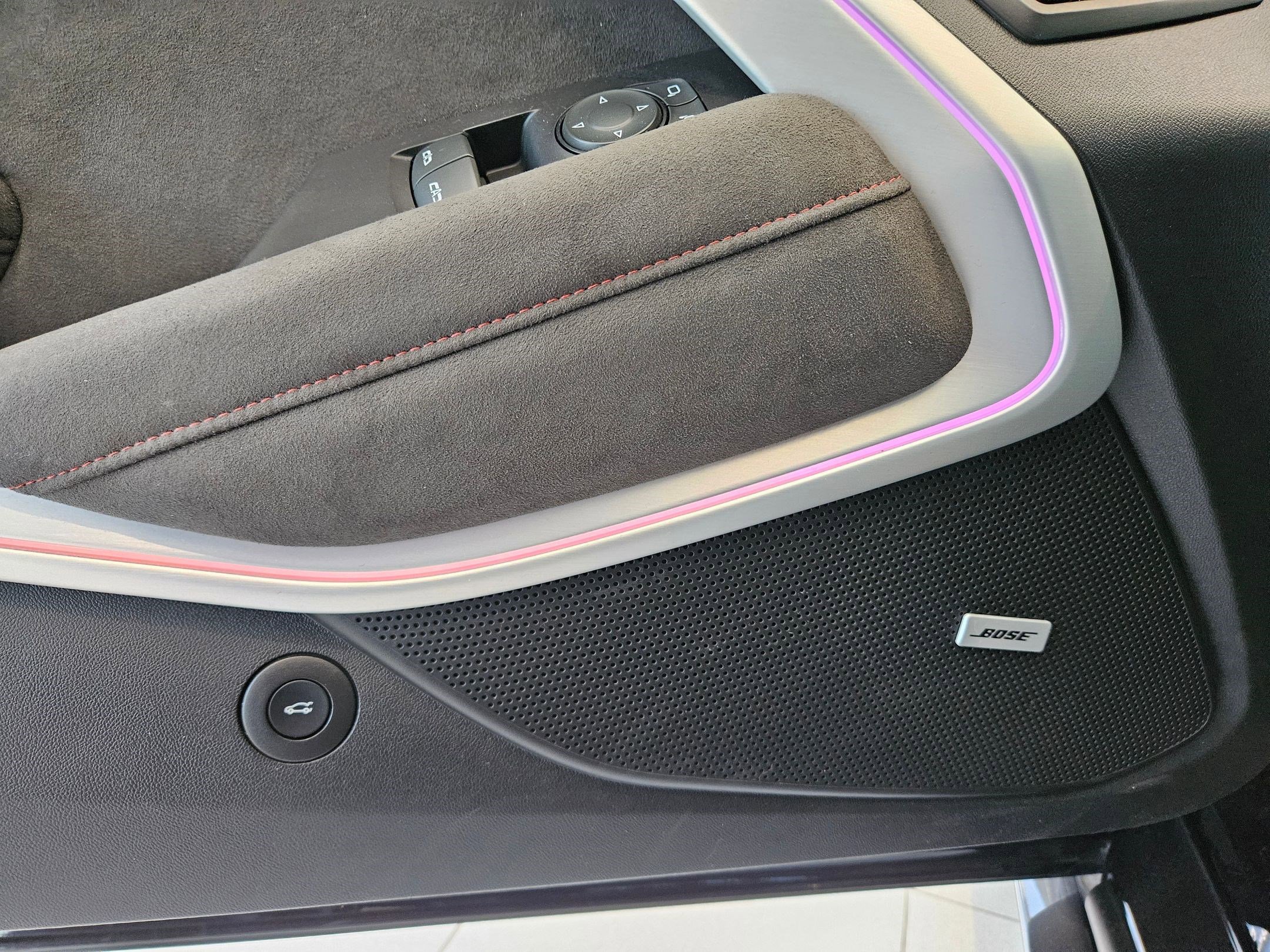 Used 2019 Chevrolet Camaro ZL1 image 14