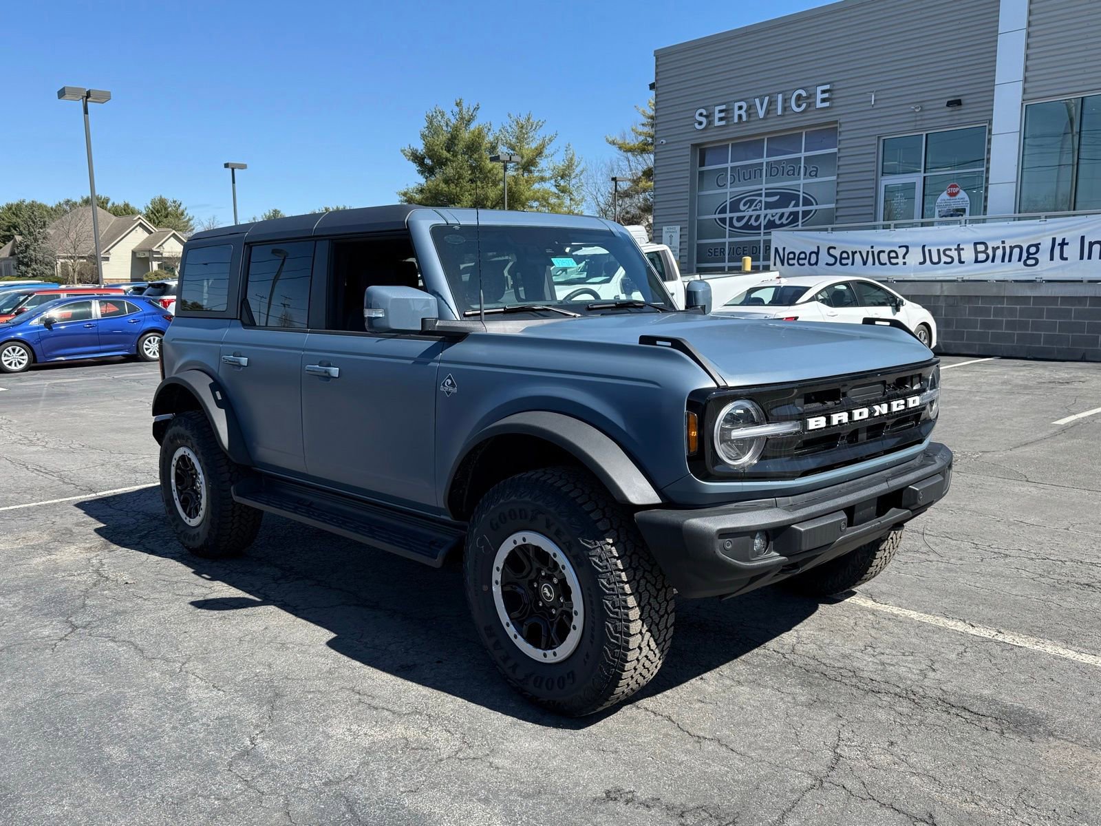 New 2025 Ford Bronco Outer Banks w/ Sasquatch Package AWD/4WD image 14