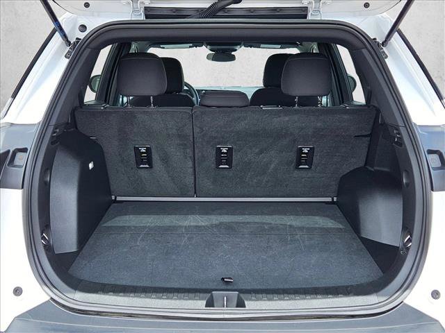 Used 2026 Chevrolet Equinox LT AWD/4WD image 6