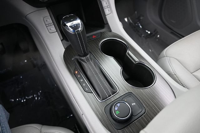 Used 2019 GMC Acadia SLT FWD image 18