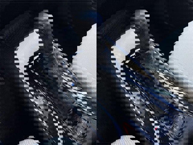 Used 2022 Toyota Corolla LE image 18