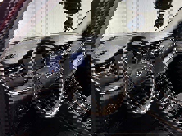 Used 2023 Jeep Grand Cherokee Laredo image 44