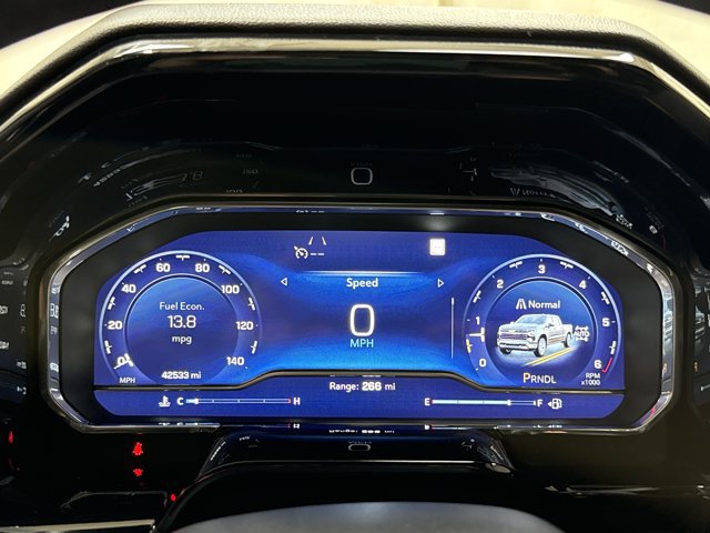 Used 2023 Chevrolet Silverado 1500 LT AWD/4WD image 13