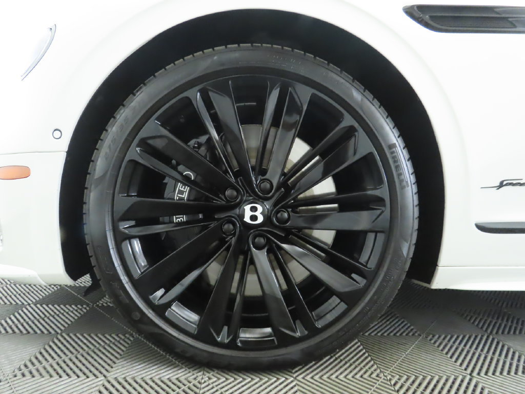 Certified 2025 Bentley Flying Spur Plug-In Hybrid AWD/4WD image 31