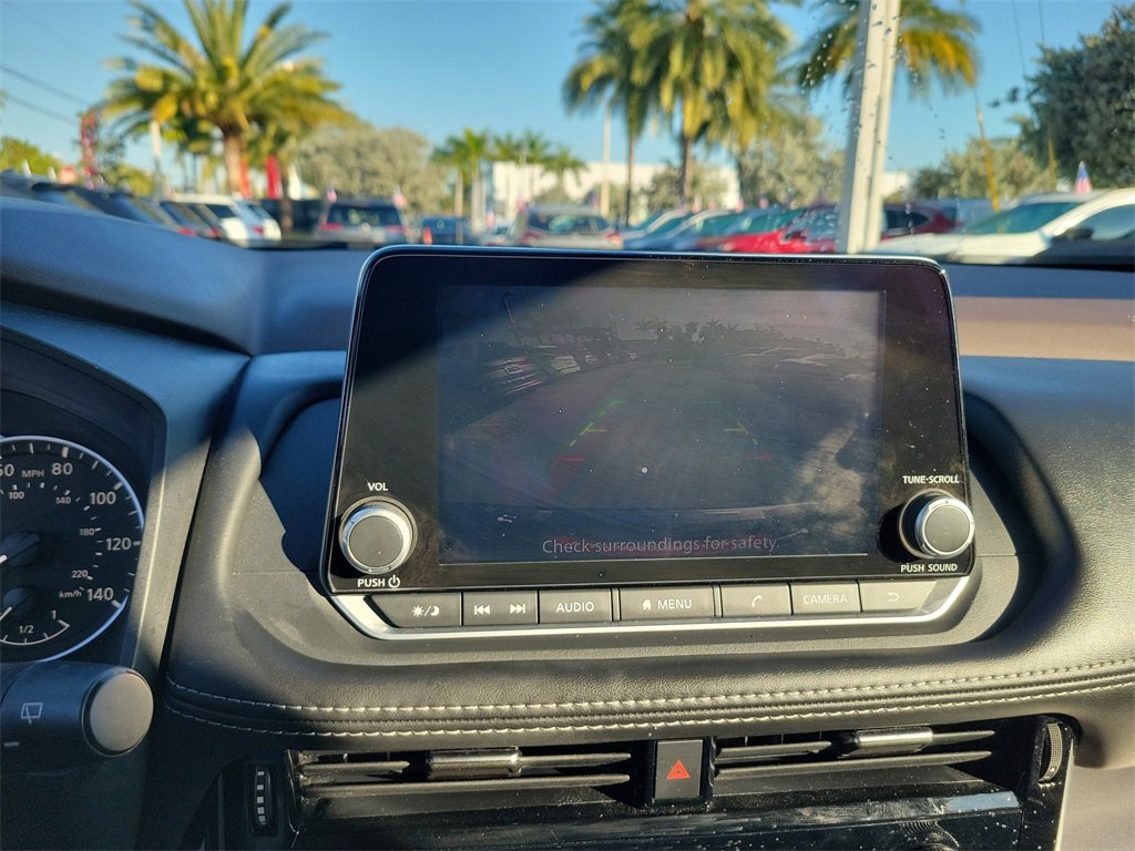 Certified 2023 Nissan Rogue SV image 23