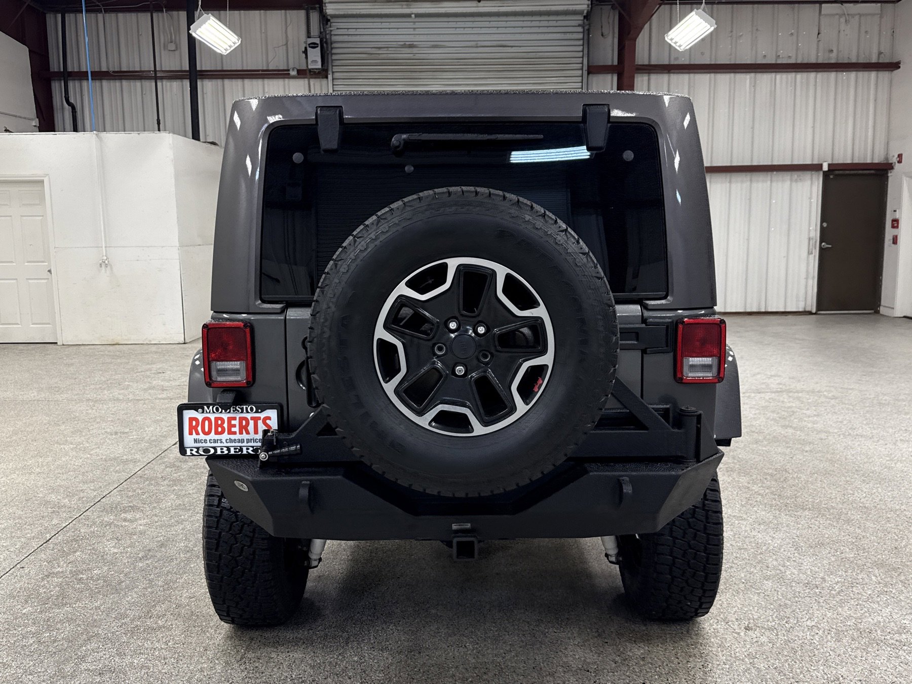 Used 2016 Jeep Wrangler Unlimited Rubicon image 15