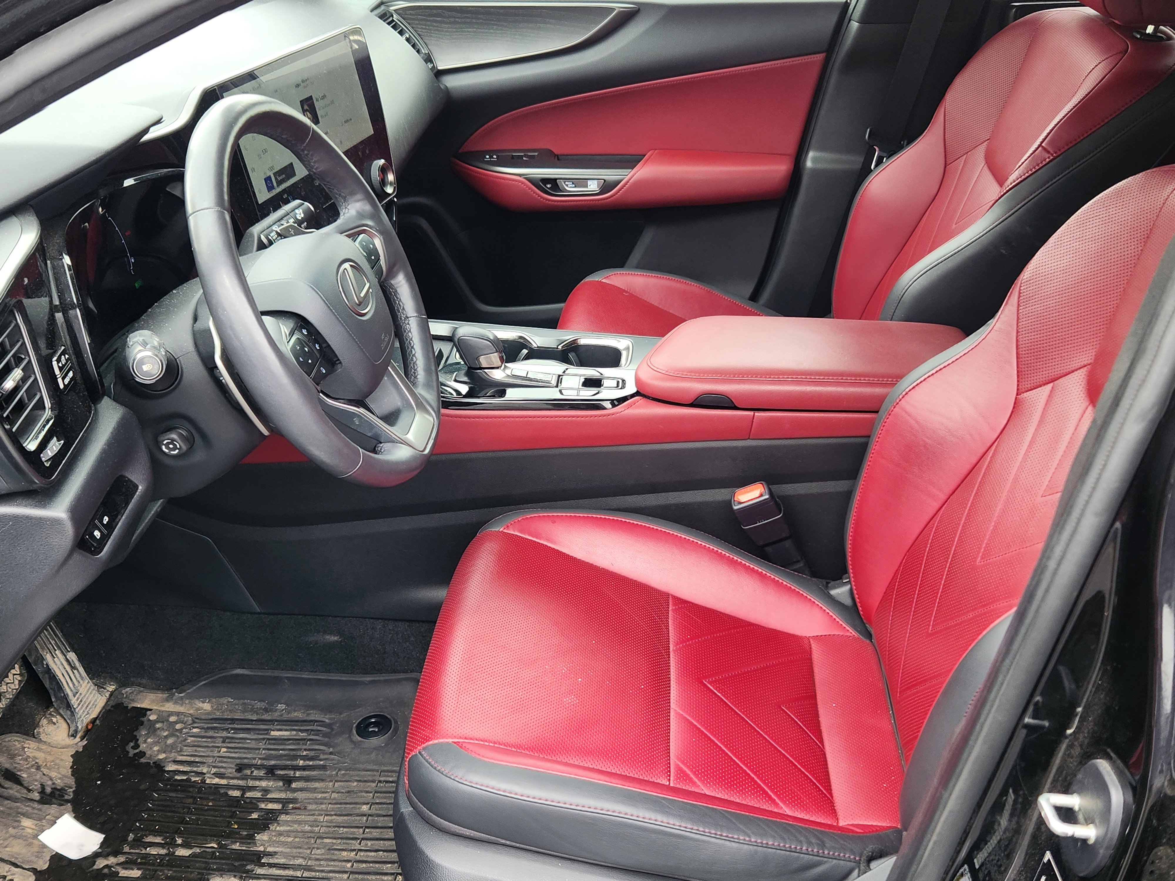Used 2023 Lexus NX 350h AWD w/ Vision Package image 13