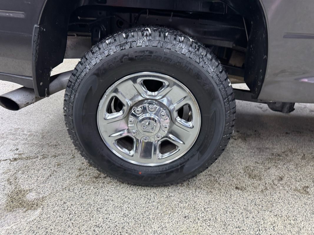 Used 2022 RAM 2500 Tradesman image 33