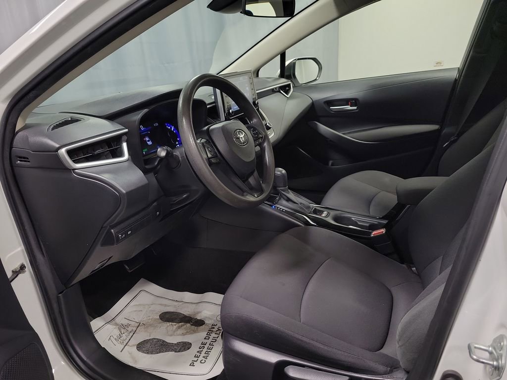 Used 2020 Toyota Corolla LE image 12
