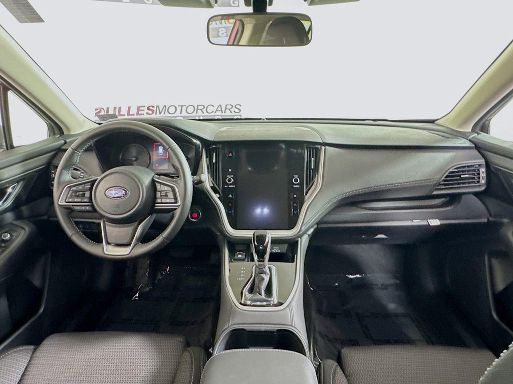 Used 2025 Subaru Outback Premium image 28