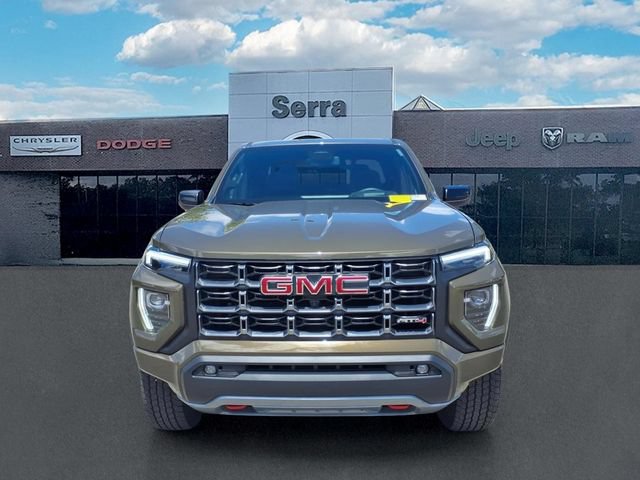 Used 2024 GMC Canyon AT4 w/ AT4 Premium Package AWD/4WD image 2