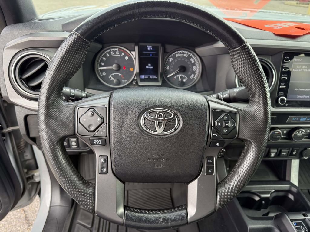 Used 2021 Toyota Tacoma TRD Off-Road image 15