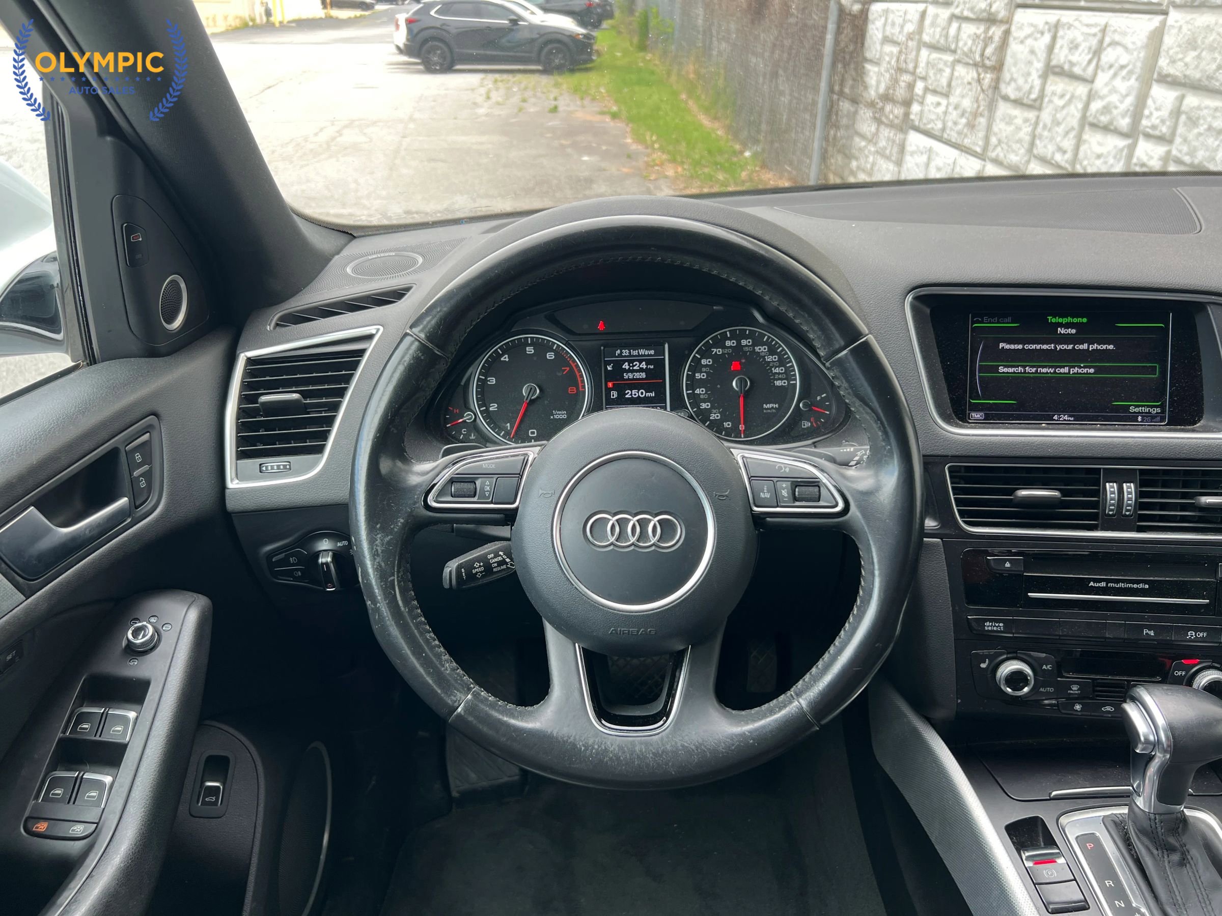 Used 2017 Audi Q5 2.0T Premium Plus w/ Technology Package AWD/4WD image 23