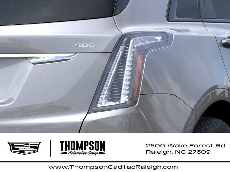 New 2026 Cadillac XT5 Sportv w/ LPO, Floor Liner Package AWD/4WD image 11