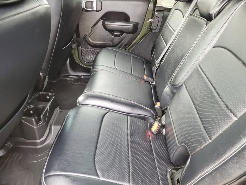 Used 2024 Jeep Wrangler Willys image 17