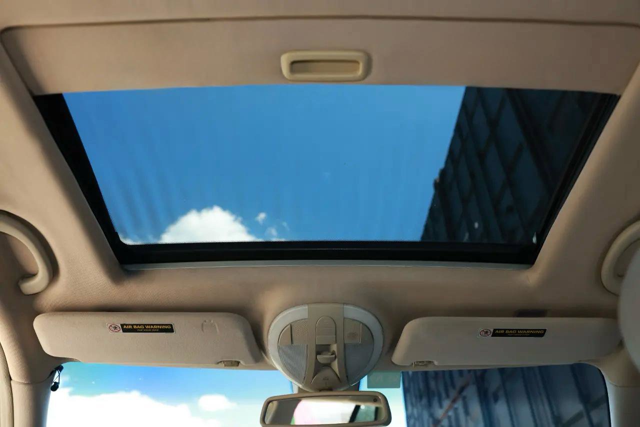 Used 2004 Mercedes-Benz E 500 4MATIC Wagon image 23