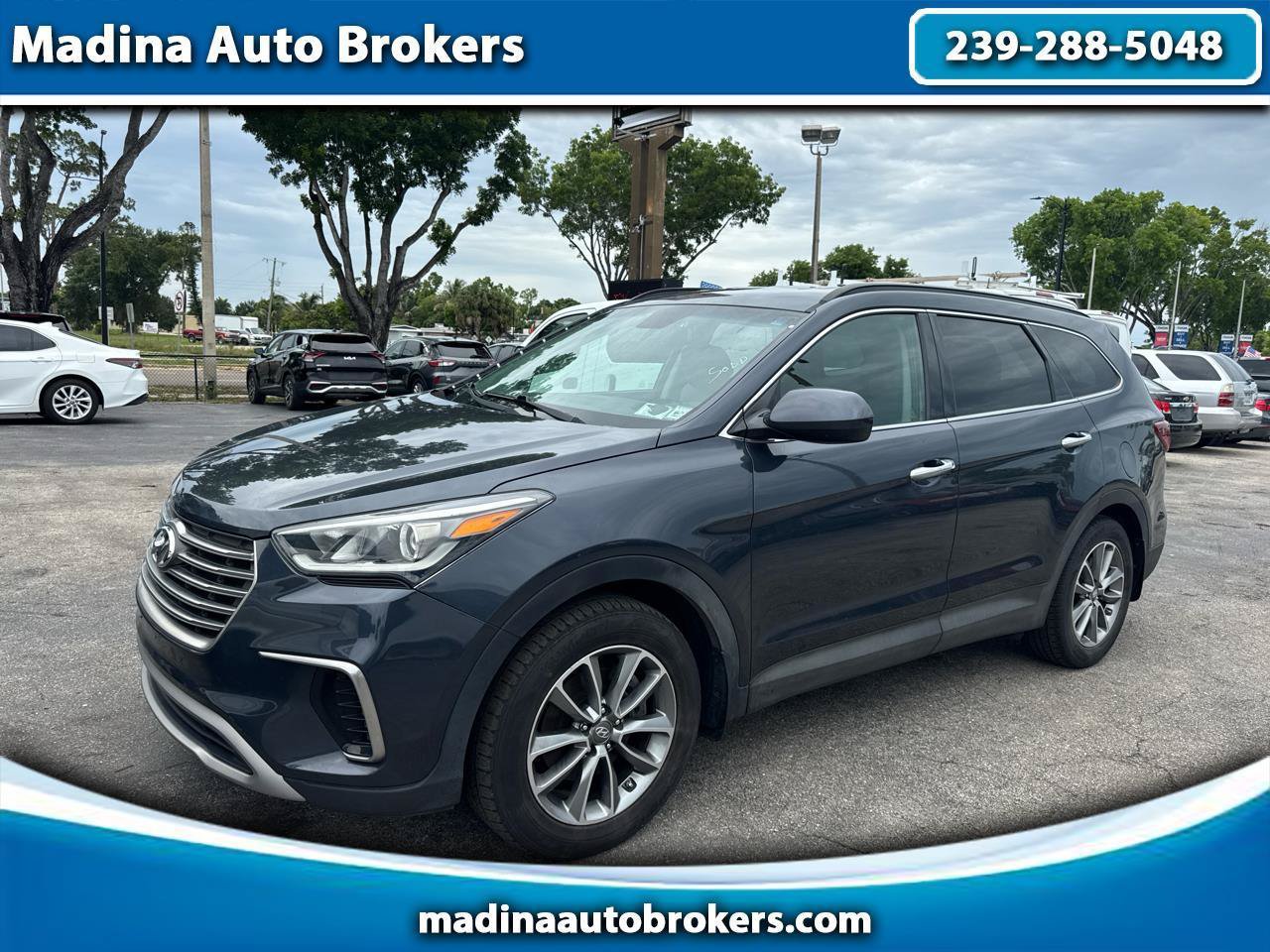 Used 2019 Hyundai Santa Fe XL SE AWD/4WD image 1