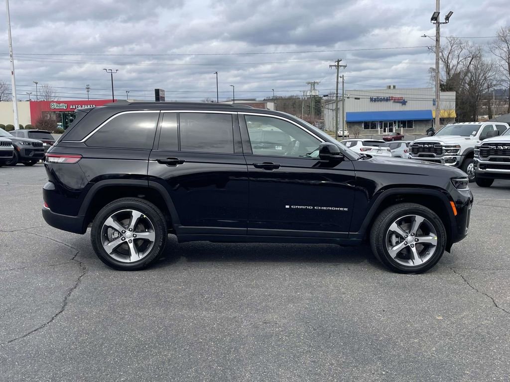 New 2026 Jeep Grand Cherokee Limited image 9