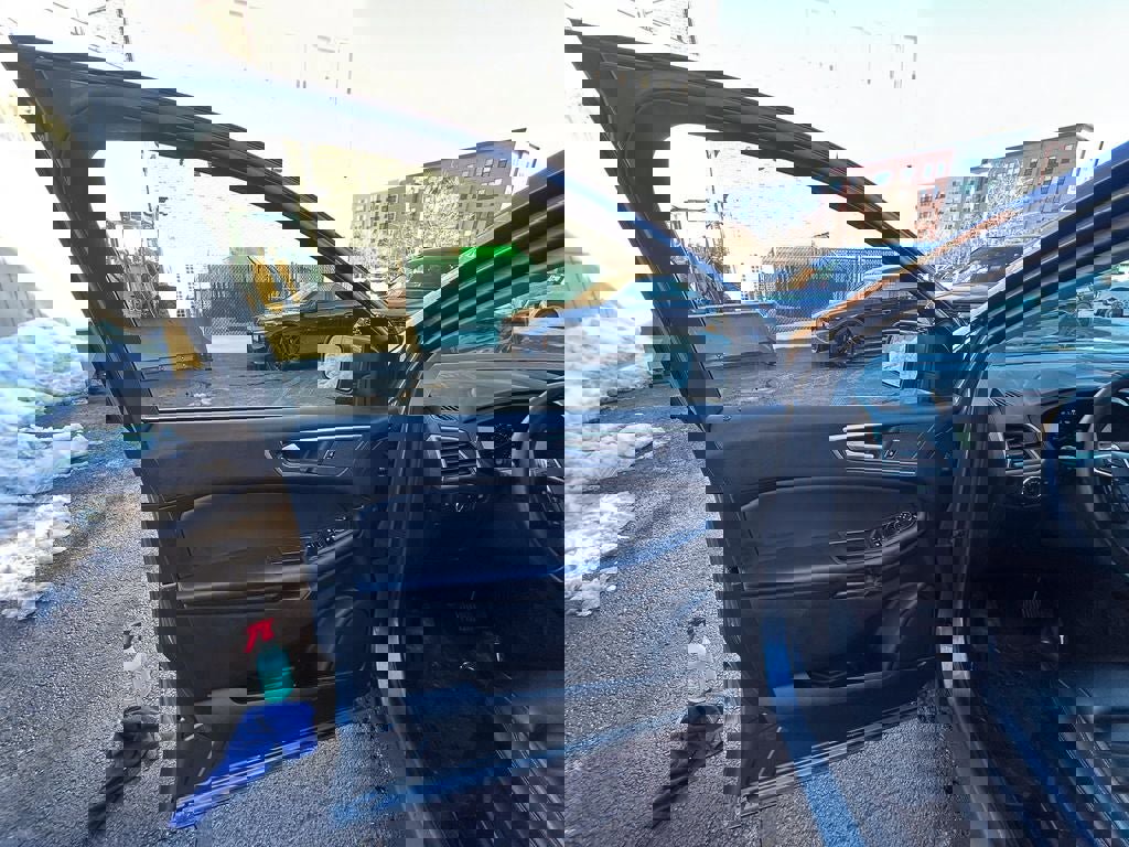 Used 2022 Ford Edge SEL w/ Convenience Package image 13