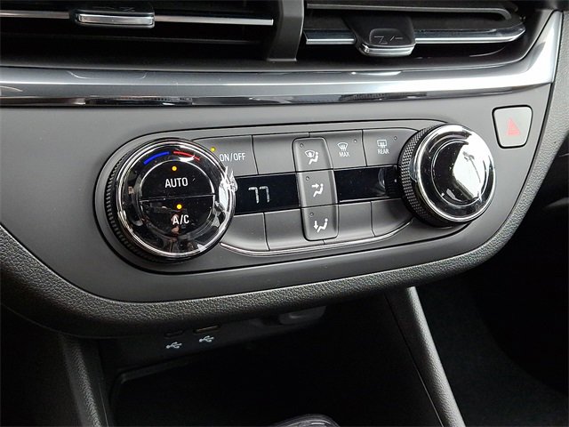 New 2026 Buick Envista Preferred image 11