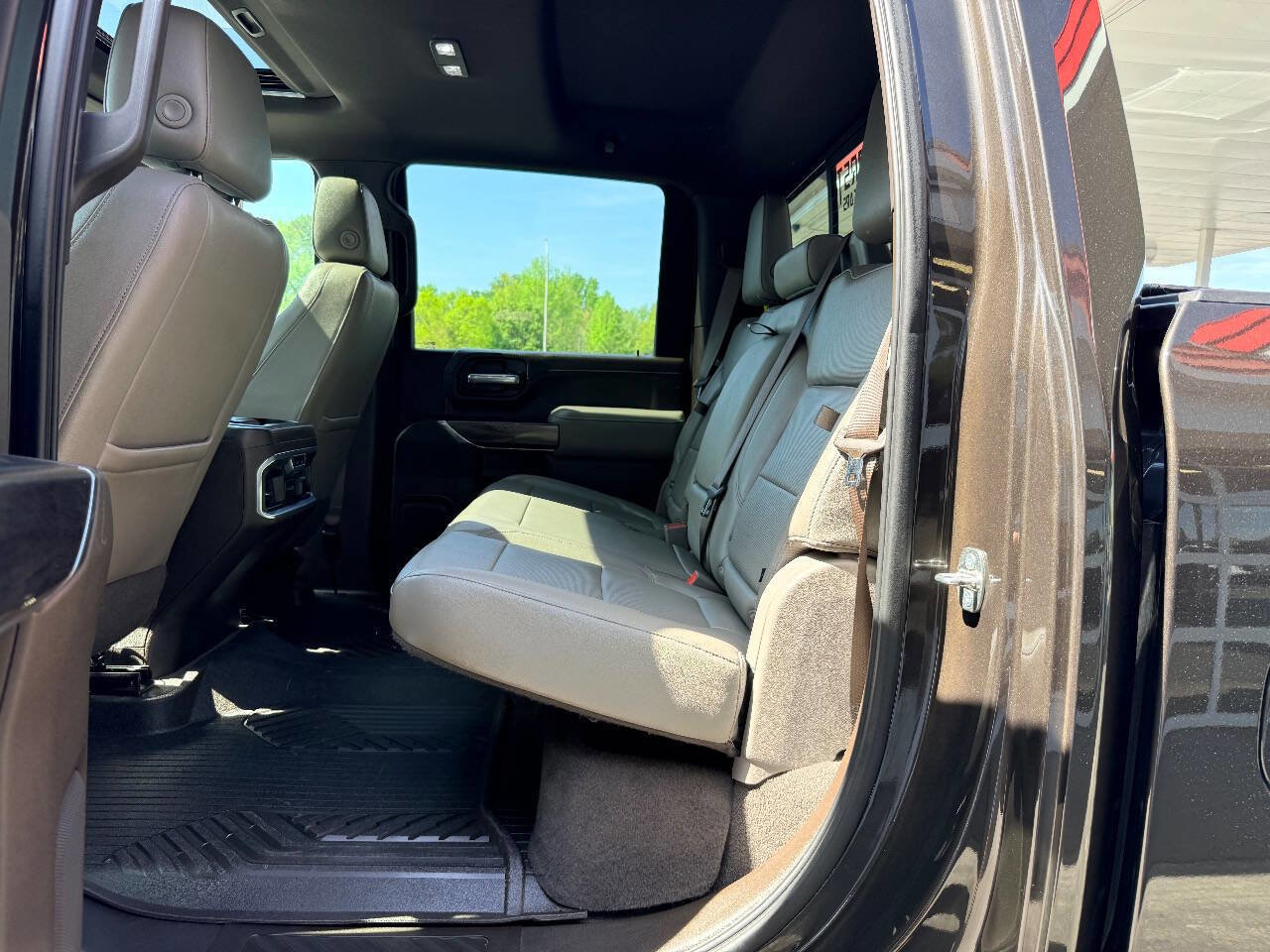 Used 2020 Chevrolet Silverado 2500 LTZ w/ LTZ Texas Edition AWD/4WD image 36
