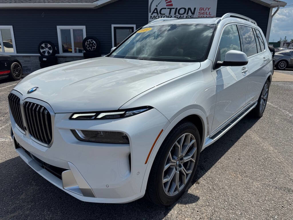 Used 2024 BMW X7 xDrive40i image 1