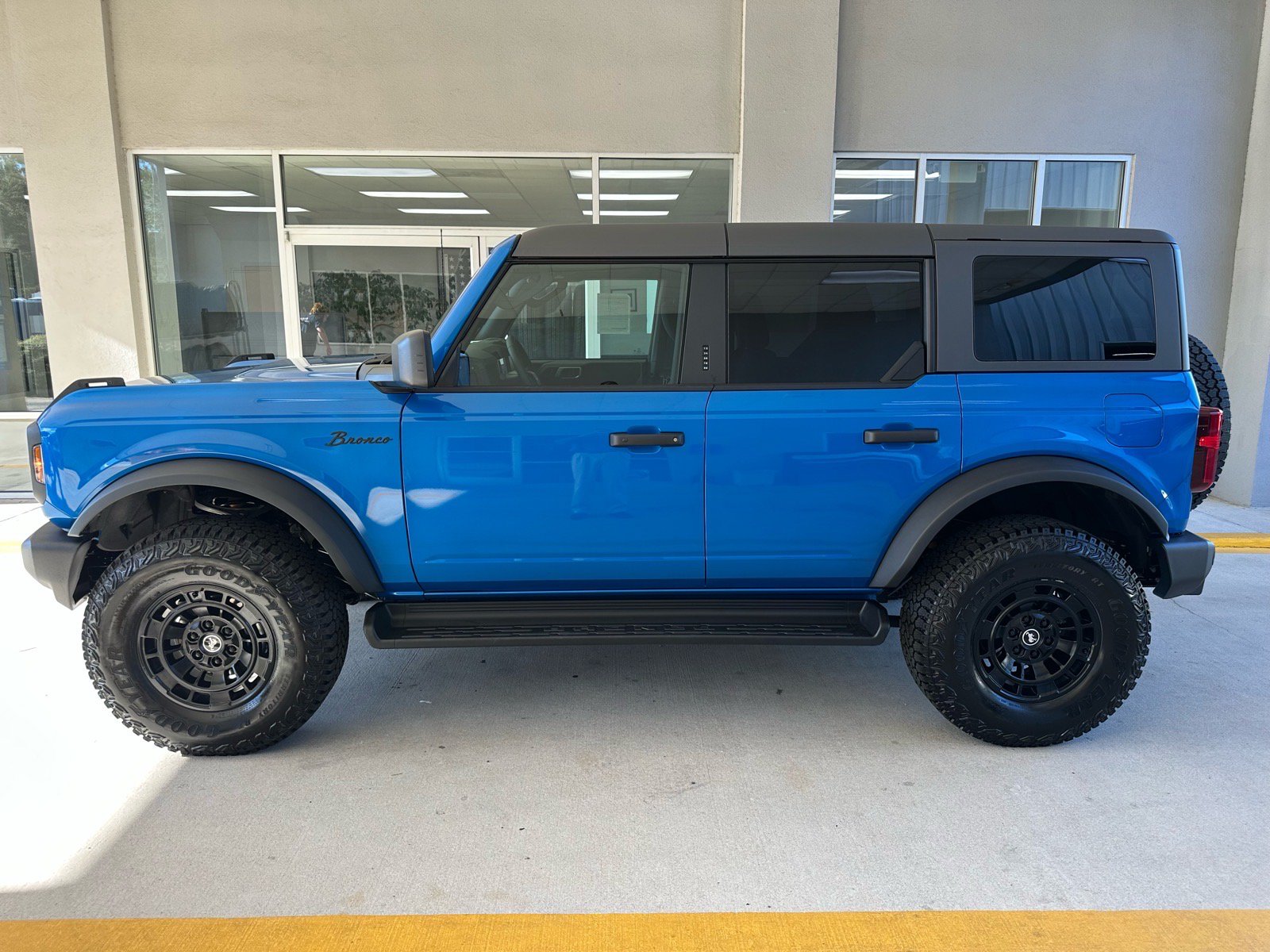 New 2026 Ford Bronco Big Bend AWD/4WD image 3