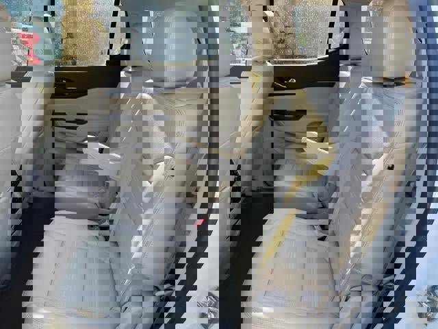 Used 2021 GMC Acadia Denali w/ Denali Technology Package image 19