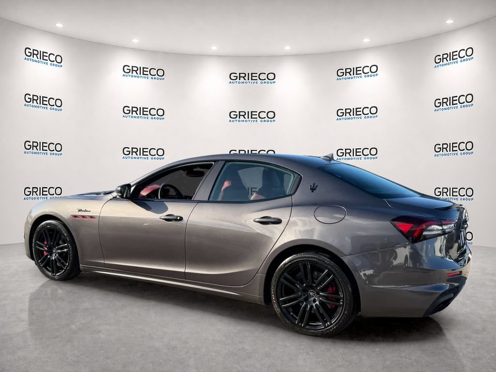 Used 2022 Maserati Ghibli Modena RWD image 5