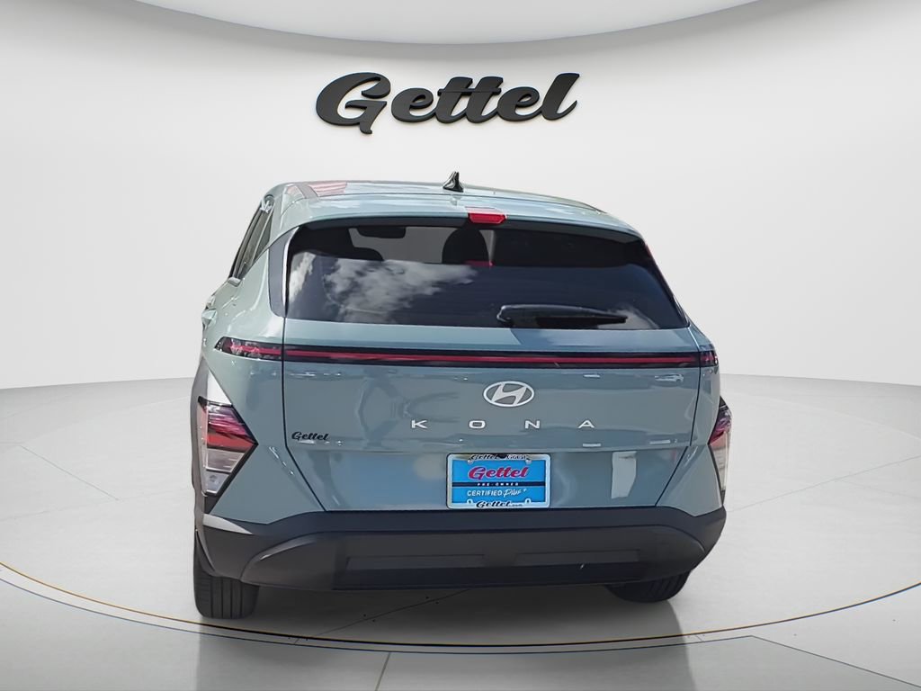 Certified 2026 Hyundai Kona SE image 4