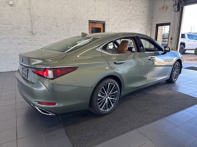 New 2025 Lexus ES 350 w/ Premium Package image 8