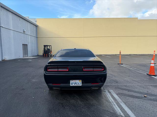 Used 2020 Dodge Challenger SXT w/ Blacktop Package image 6