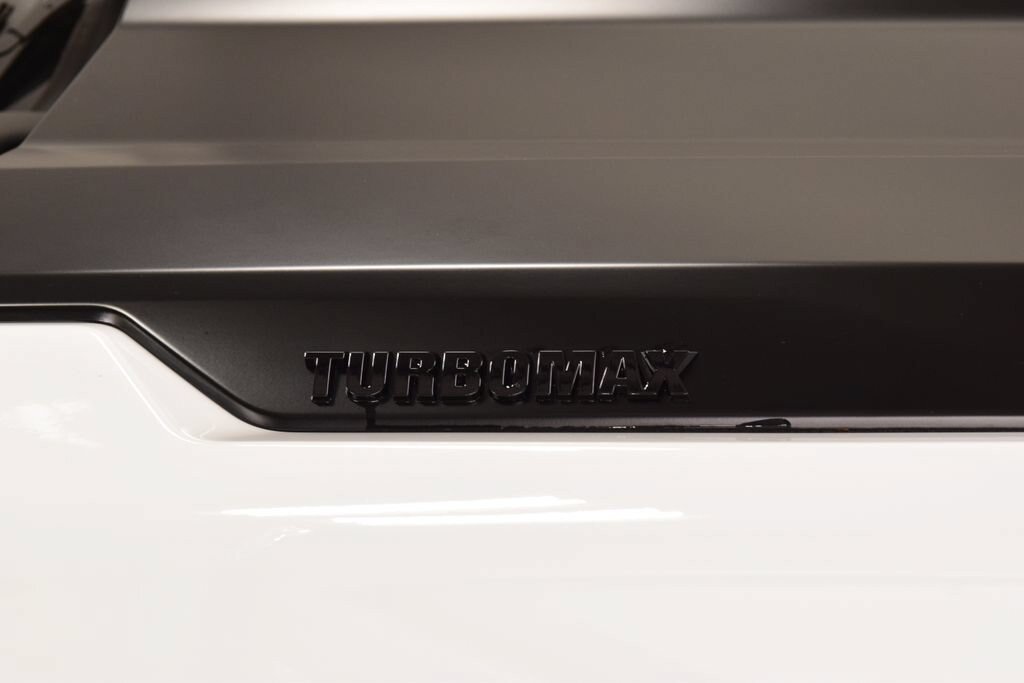 New 2026 Chevrolet Colorado ZR2 w/ Technology Package AWD/4WD image 18