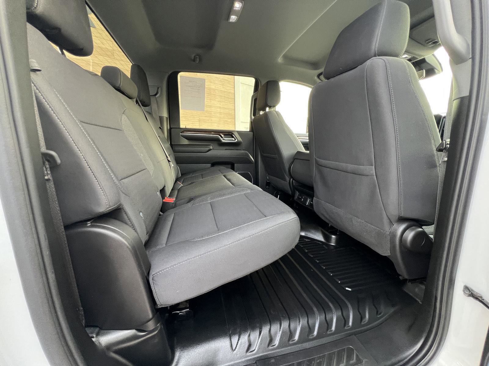 Used 2024 GMC Sierra 2500 SLE image 20