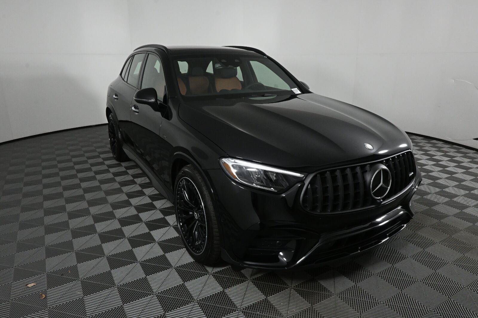 Certified 2026 Mercedes-Benz GLC 43 AMG 4MATIC image 24