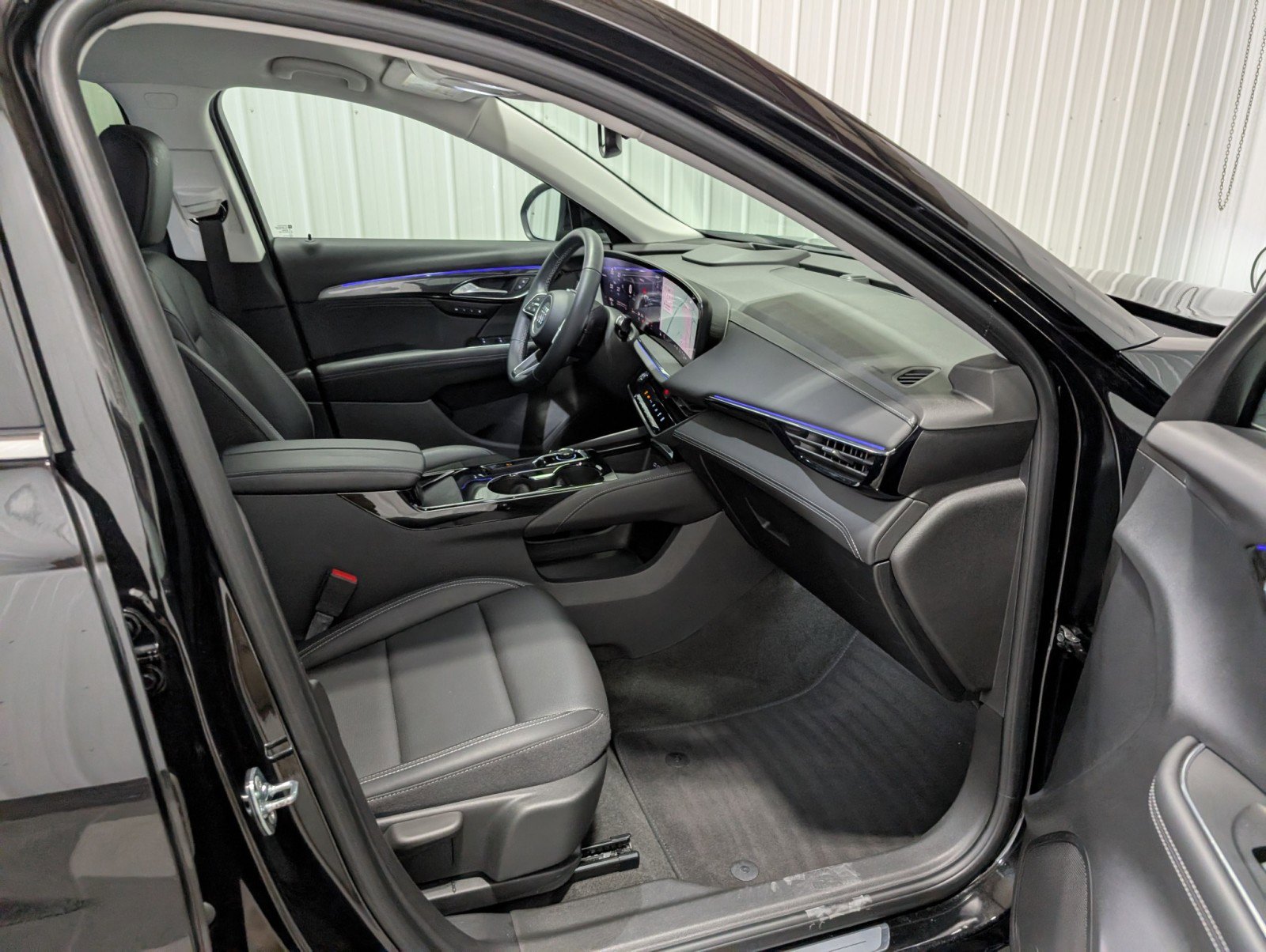 Used 2025 Buick Envision Preferred image 28