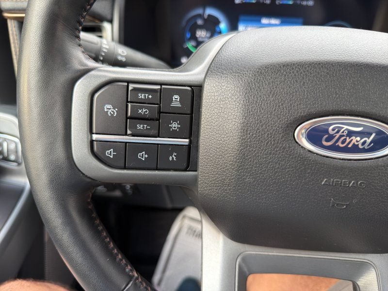 Used 2022 Ford F150 Lightning Lariat w/ Equipment Group 511A High AWD/4WD image 25