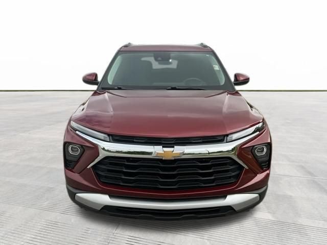 Used 2024 Chevrolet TrailBlazer LT w/ Driver Confidence Package FWD image 8