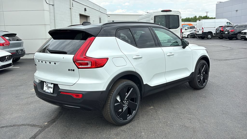 New 2026 Volvo XC40 B5 Ultra w/ Climate Package AWD/4WD image 29
