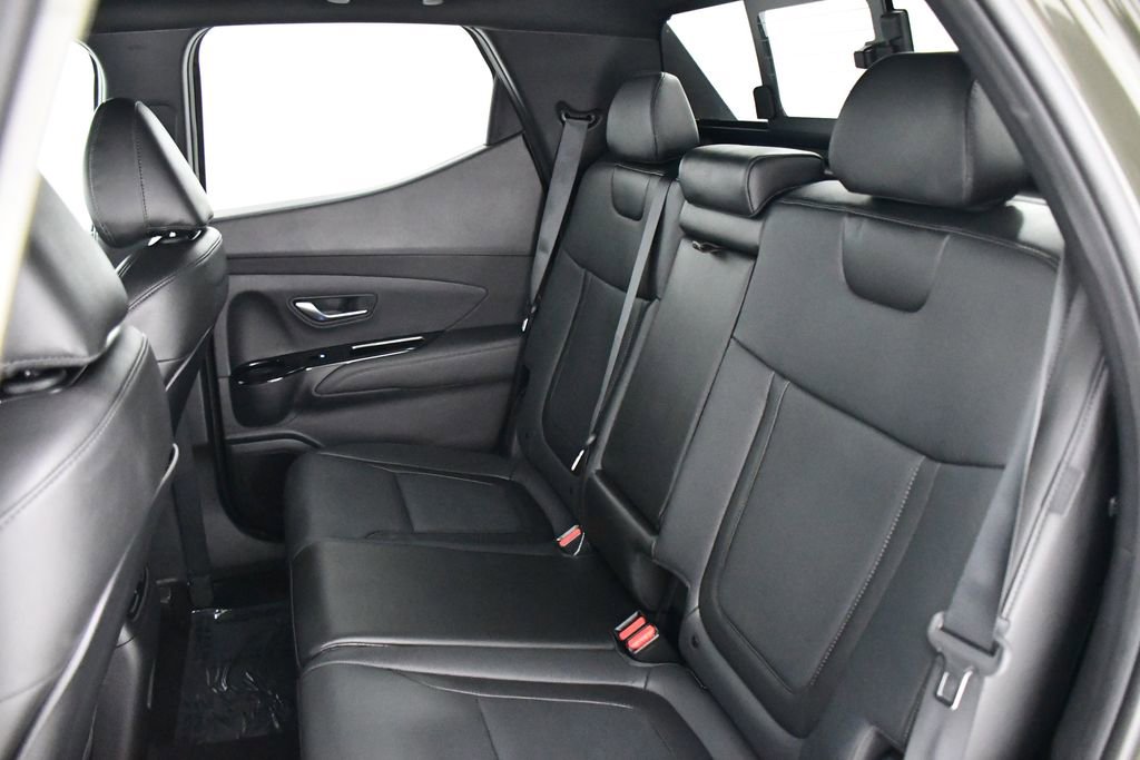 Used 2025 Hyundai Santa Cruz Limited image 21