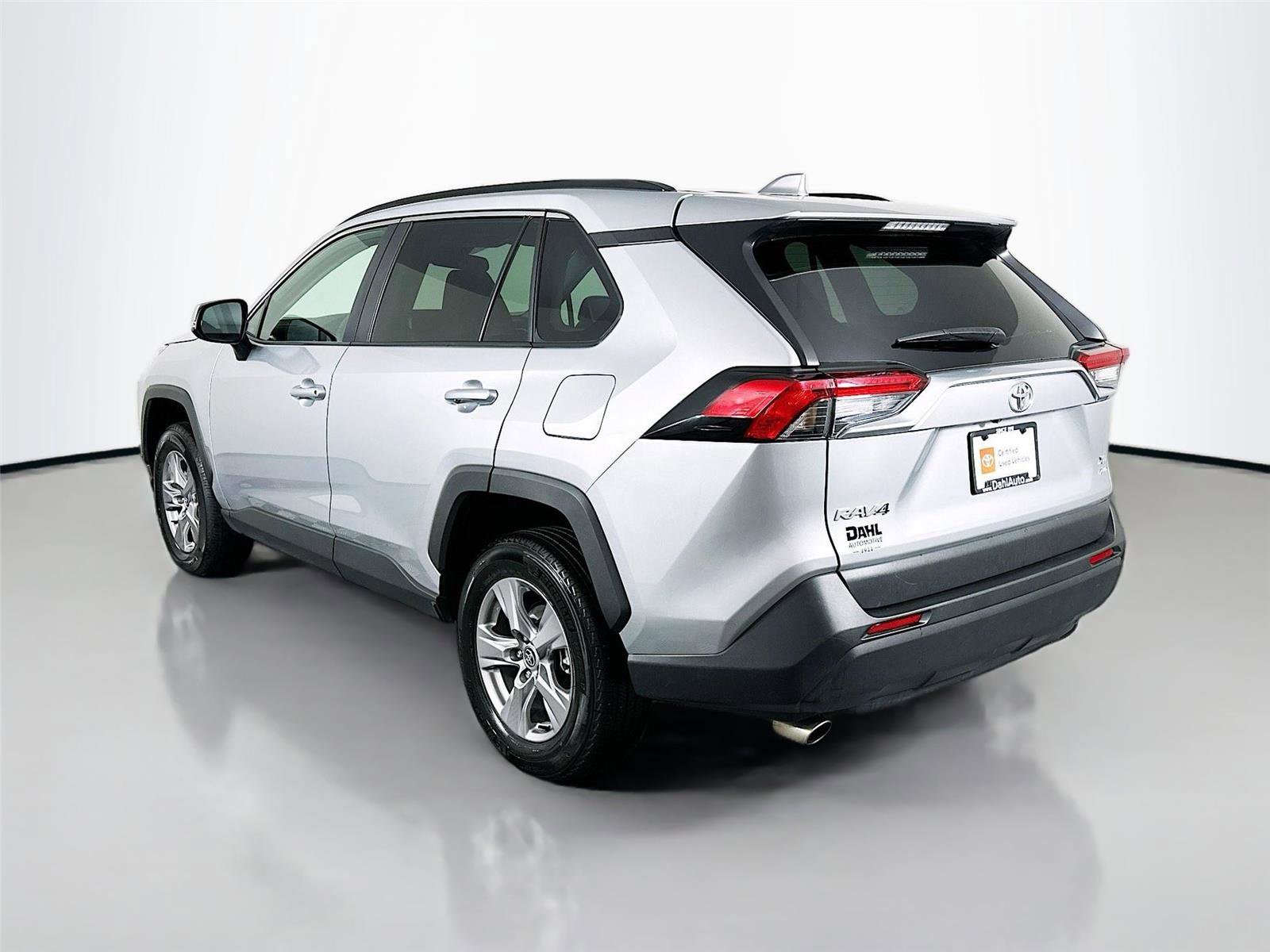 Certified 2025 Toyota RAV4 XLE AWD/4WD image 10
