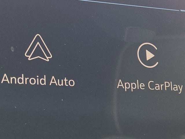 New 2025 Chevrolet Suburban Premier image 6