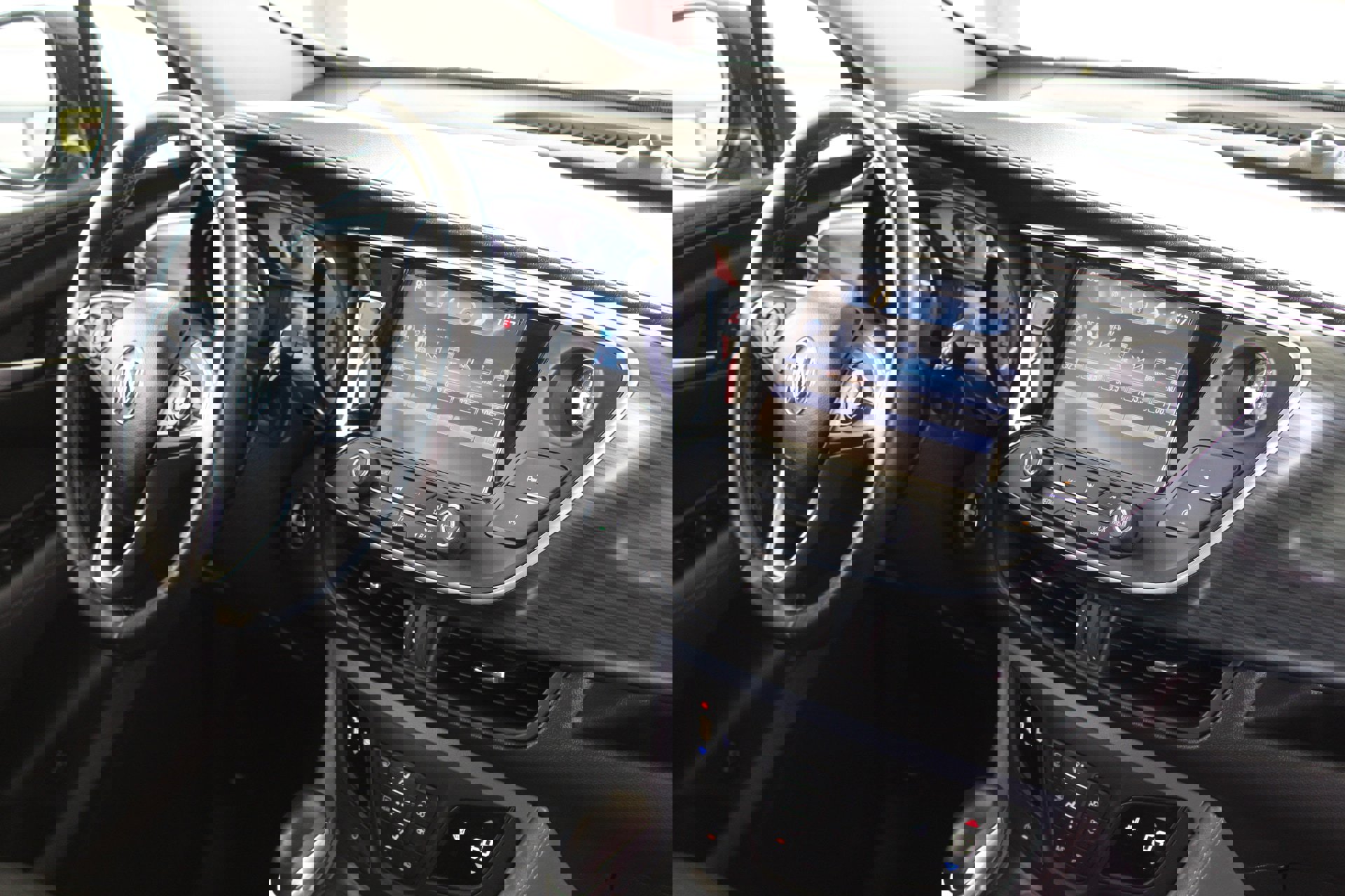 Used 2020 Buick Envision Essence image 17