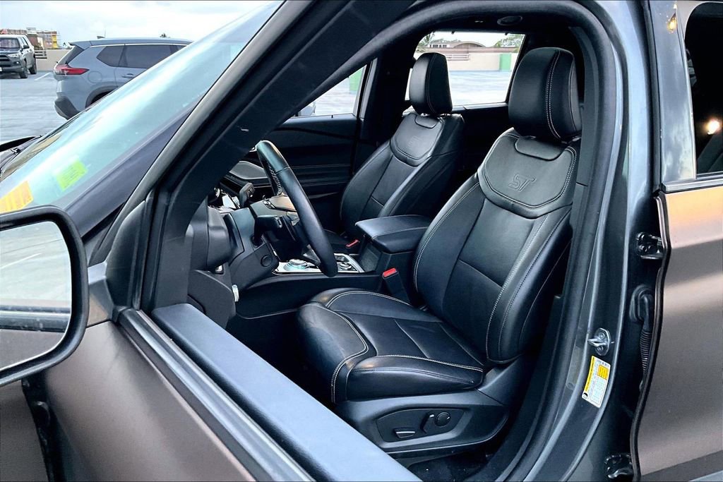 Used 2023 Ford Explorer ST w/ Equipment Group 401A image 27